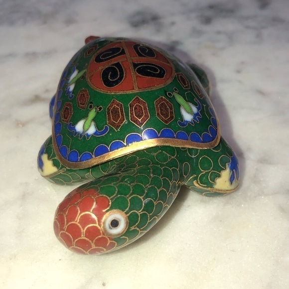 VTG Chinese Cloisonne Enamel Feng Shui Turtle Tortoise Trinket Box 4” x 2.5” - Picture 2 of 9